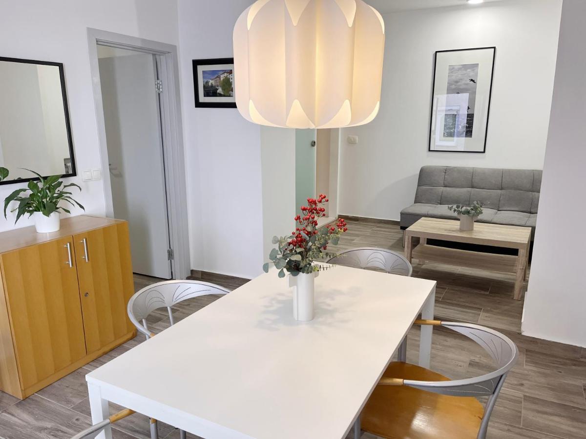 Renovated City Center Apt End Of Sept 23 Apartment ลูบลิยานา ภายนอก รูปภาพ